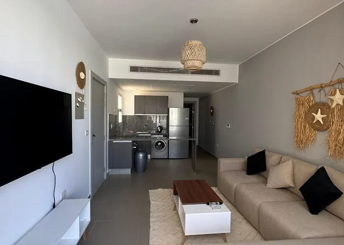 Sholan 1 Boho Chic 1br By The Pool Hurghada