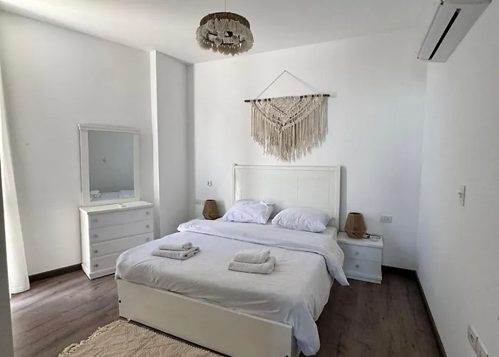 Sholan 1 Boho Chic 1br By The Pool