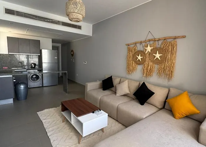 Sholan 1 Boho Chic 1br By The Pool *
