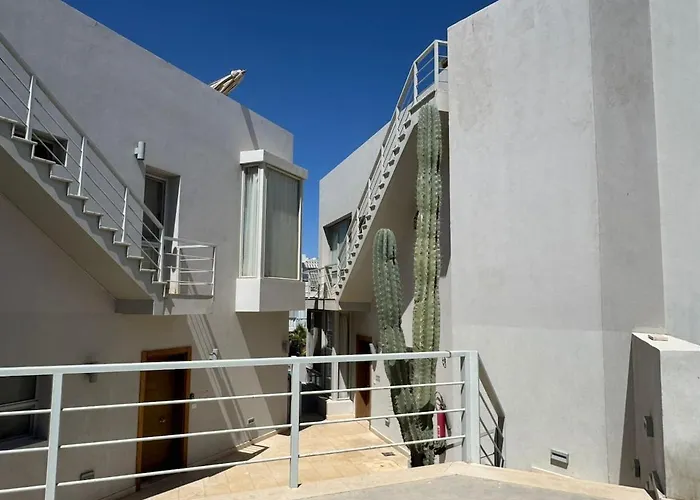 Apartment Sholan 1 Boho Chic 1br By The Pool *